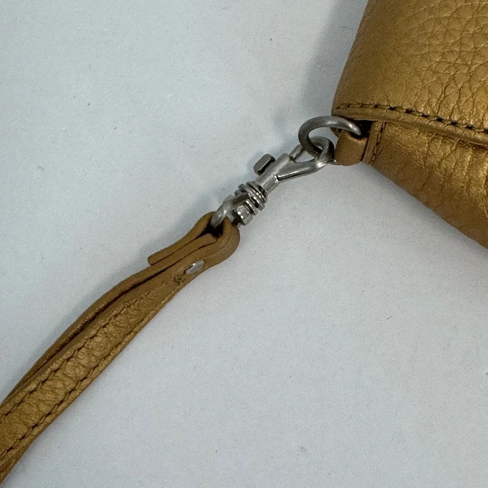 Talbots Metallic Gold Pebbled Leather Wristlet Clutch Bag Silver Buckle‎ Detail
